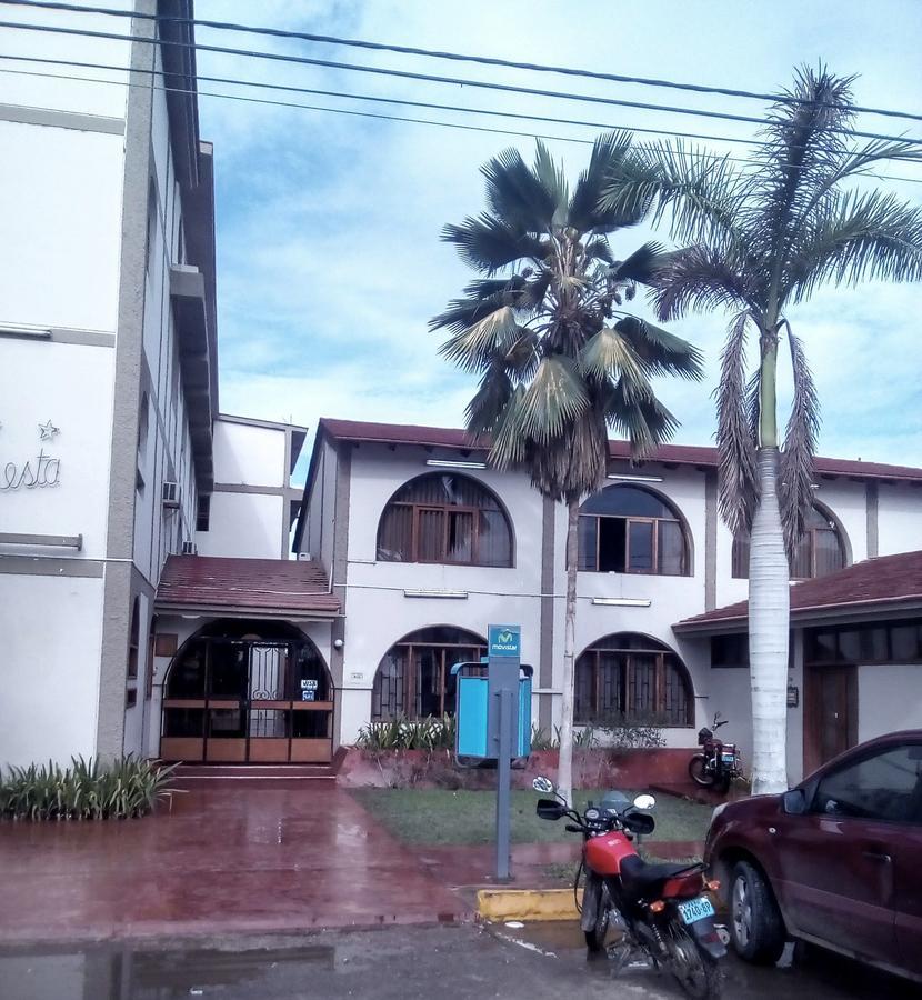 Hotel La Siesta Sullana Exterior foto